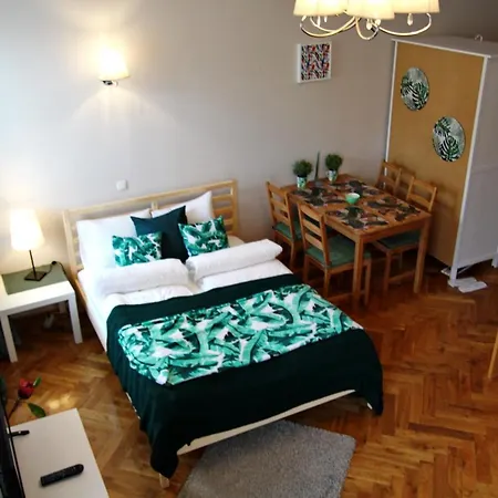 Parrot City Centre Apartament